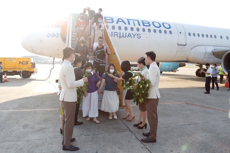 越南全国各航空港客运量高涨