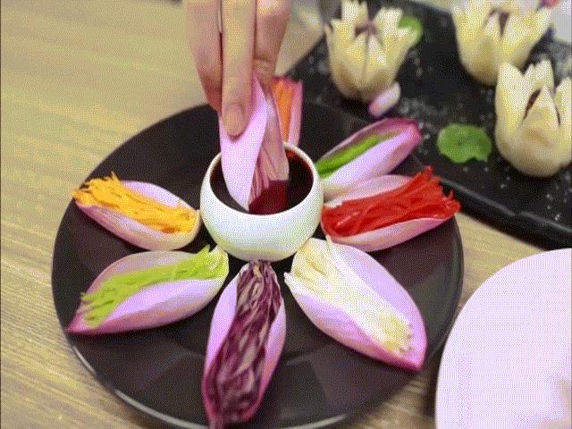 同塔创越南乃至世界莲菜加工和烹饪记录