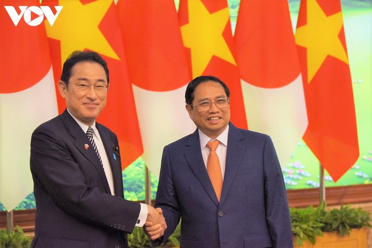 日本媒体纷纷报道岸田文雄首相访越之旅