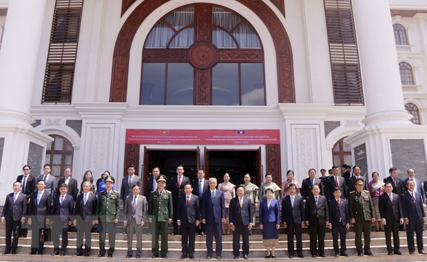 老挝领导人高度评价胡志明市与首都万象的合作成果