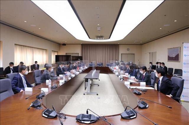 亚洲未来国际会议：日本加大对越南的投资力度