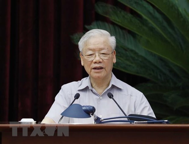 越共中央总书记阮富仲：建设人民公安力量满足新形势下的要求