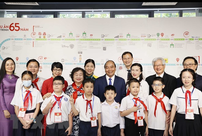 国家主席阮春福出席金童出版社成立65周年纪念会