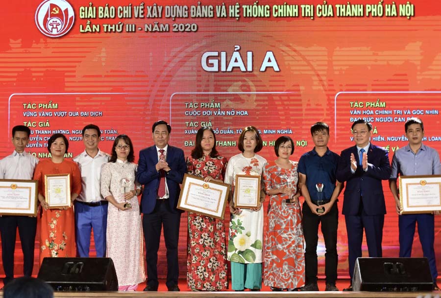 Lễ trao thưởng hai giải báo chí về xây dựng Đảng và phát triển văn hóa lần thứ III-2020