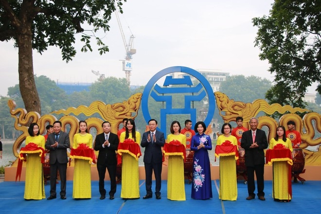 Khai mạc triển lãm Thăng Long - Hà Nội Những dấu son lịch sử