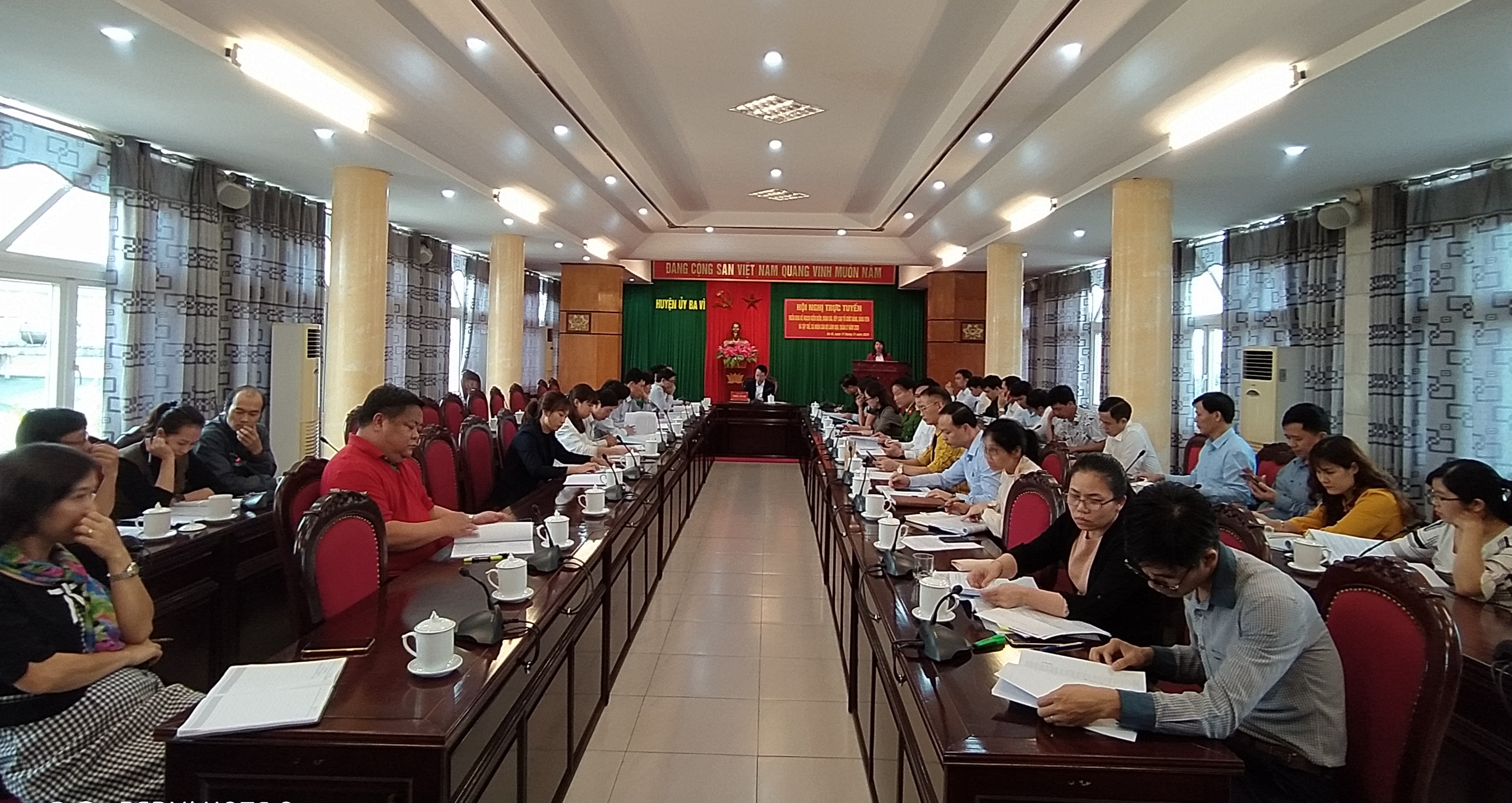 Tự soi, tự sửa lại mình trong kiểm điểm cuối năm