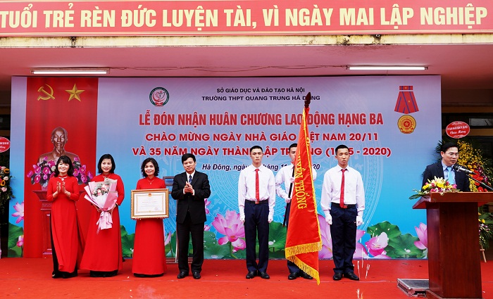 Nhiều hoạt động chào mừng ngày Nhà giáo Việt Nam trên địa bàn Thủ đô