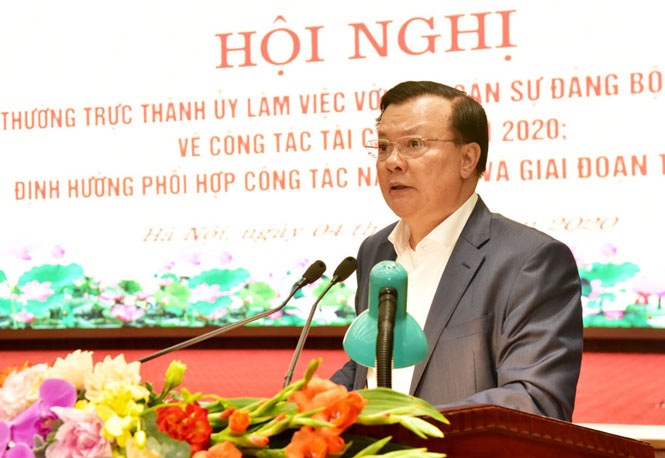 Bộ trưởng Bộ Tài chính Đinh Tiến Dũng Hà Nội vẫn vững chắc về kinh tế
