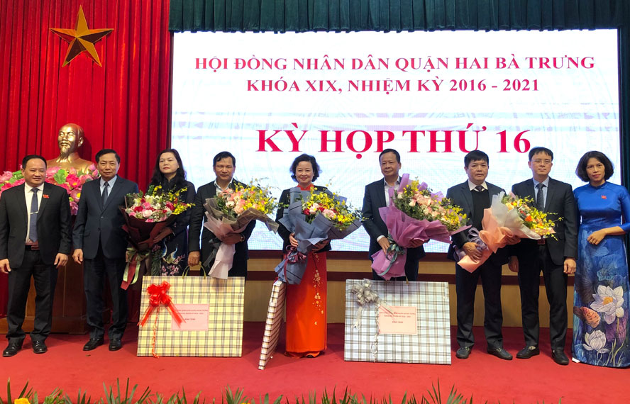 Quận Hai Bà Trưng bầu Chủ tịch HĐND và Chủ tịch UBND mới