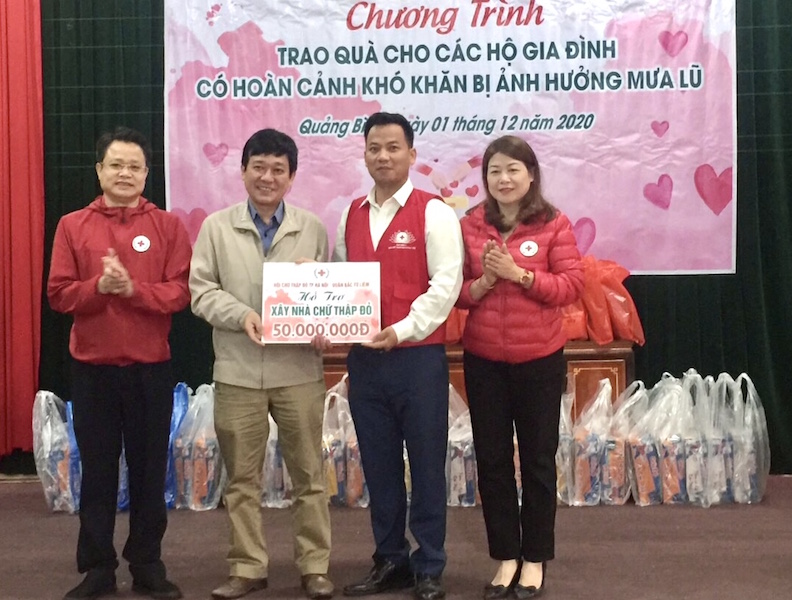 Hội Chữ thập đỏ thành phố Hà Nội triển khai đợt cứu trợ thứ 4 hỗ trợ người dân miền Trung