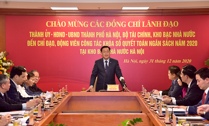 Bí thư Vương Đình Huệ Cần cố gắng gấp 10 lần đồng hành cùng thành phố thực hiện mọi mục tiêu đề ra