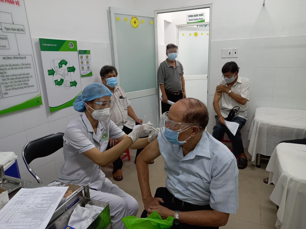 Hà Nội Đã triển khai tiêm trên 5 385 nghìn mũi COVID-19