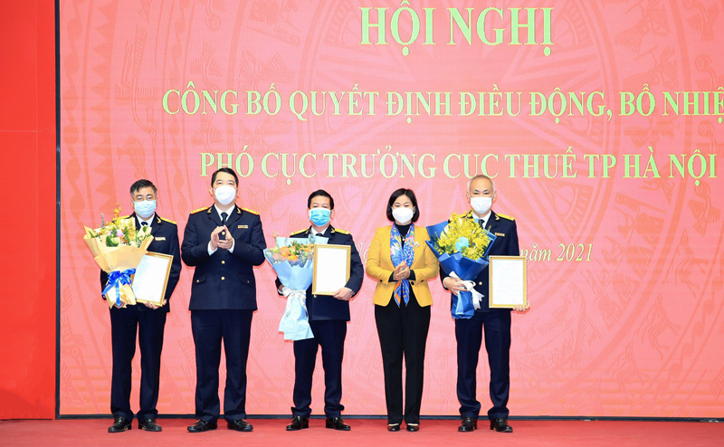 Công bố Quyết định bổ nhiệm 3 Phó Cục trưởng Cục Thuế TP Hà Nội