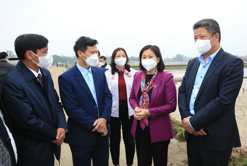 Gắn xây dựng nông thôn mới với bảo vệ rừng và phát triển du lịch