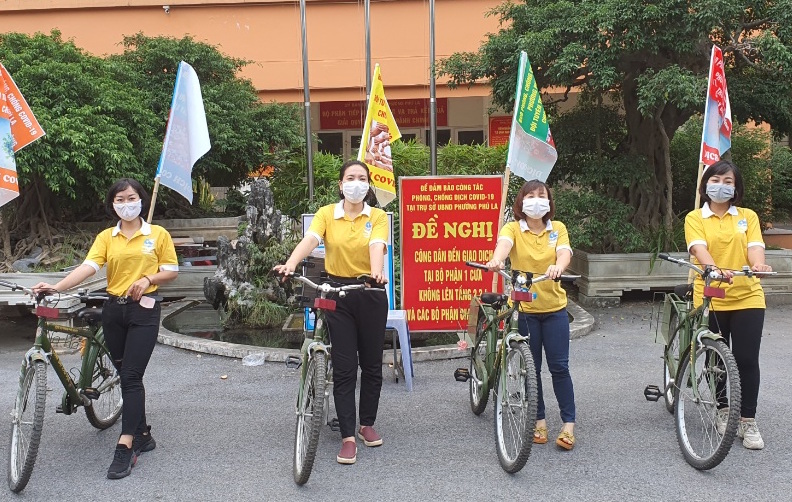 Những tổ phụ nữ thích ứng an toàn với dịch bệnh