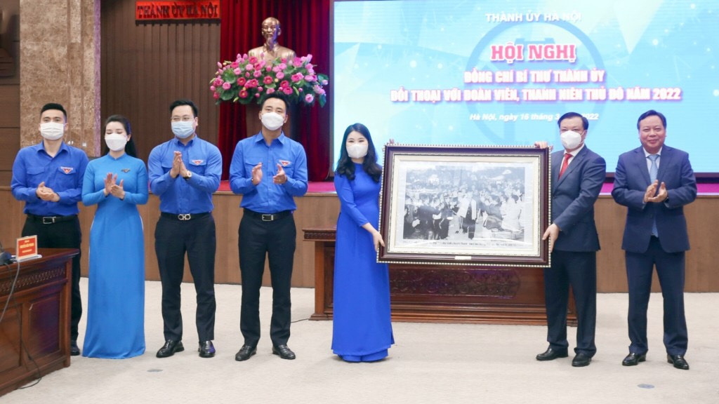Cấp bộ Đoàn Thủ đô cần tiếp tục thực hiện tốt vai trò hạt nhân trong những phong trào thanh niên