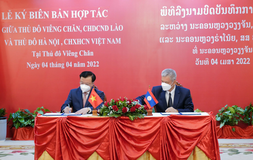 Thủ đô Hà Nội và Thủ đô Viêng Chăn ký kết biên bản thỏa thuận hợp tác giai đoạn 2022-2025