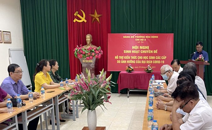Hiệu quả bước đầu từ việc đổi mới, nâng cao chất lượng sinh hoạt chi bộ trên địa bàn quận Hoàng Mai