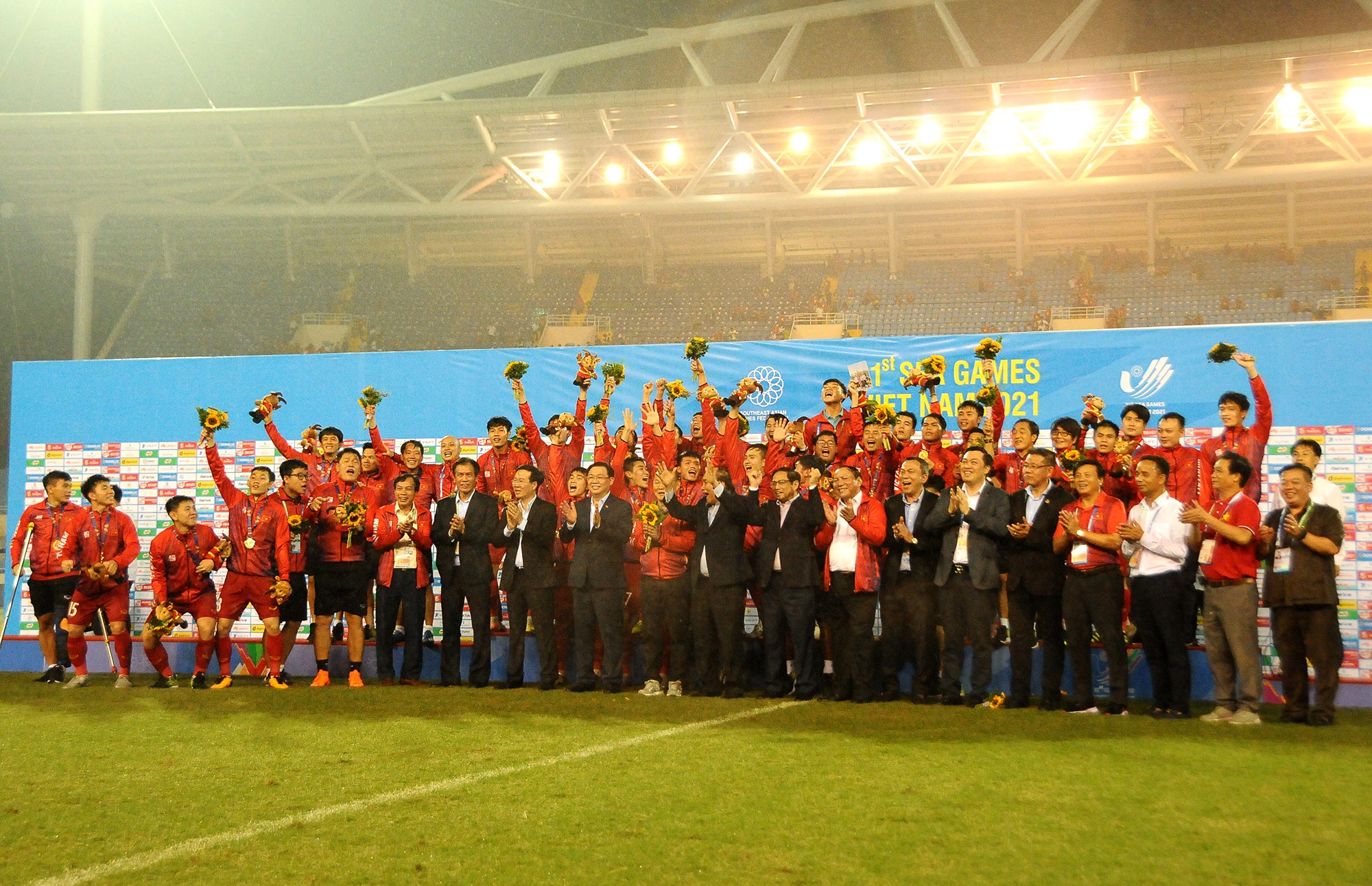 Hà Nội chi hơn 17 tỉ đồng tặng các đoàn thể thao đạt thành tích tại SEA Games 31