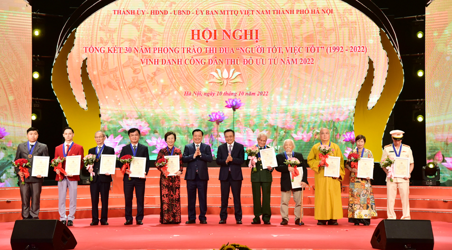 30 năm phong trào Người tốt, việc tốt , vinh danh Công dân Thủ đô ưu tú năm 2022