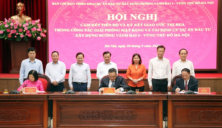 Ký kết giao ước thi đua thực hiện Dự án đường Vành đai 4 - Vùng Thủ đô