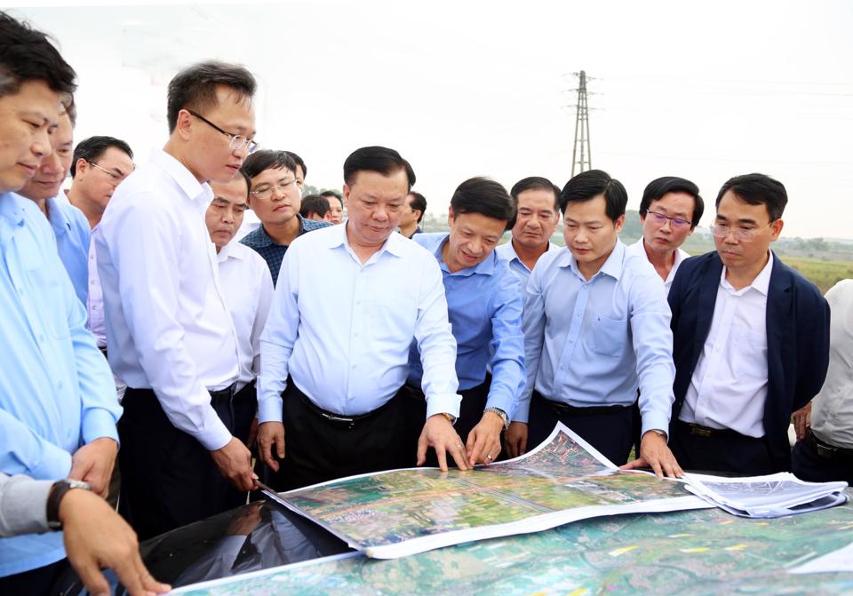 Tăng cường trao đổi, học hỏi kinh nghiệm, đẩy nhanh tiến độ giải phóng mặt bằng đường Vành đai 4