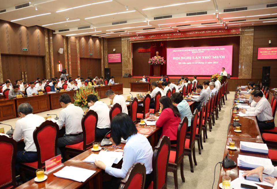 Tiếp tục thực hiện chủ đề “Kỷ cương, trách nhiệm, hành động, sáng tạo, phát triển”