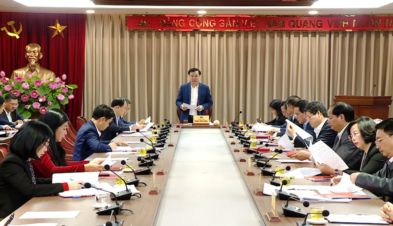Ban Thường vụ Thành ủy Hà Nội kiểm điểm tự phê bình và phê bình năm 2022