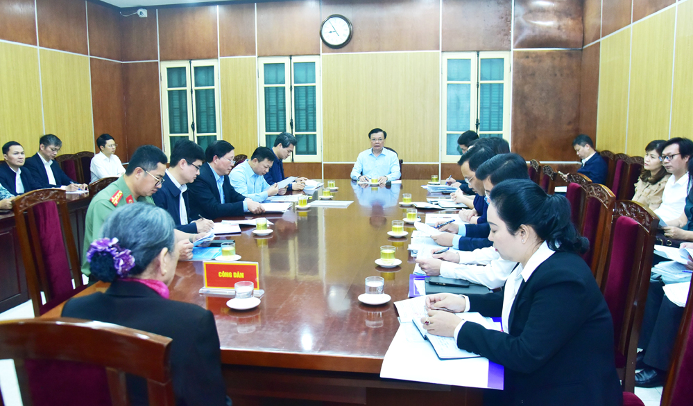 Bí thư Thành ủy Hà Nội Đinh Tiến Dũng tiếp công dân, giải quyết đơn thư