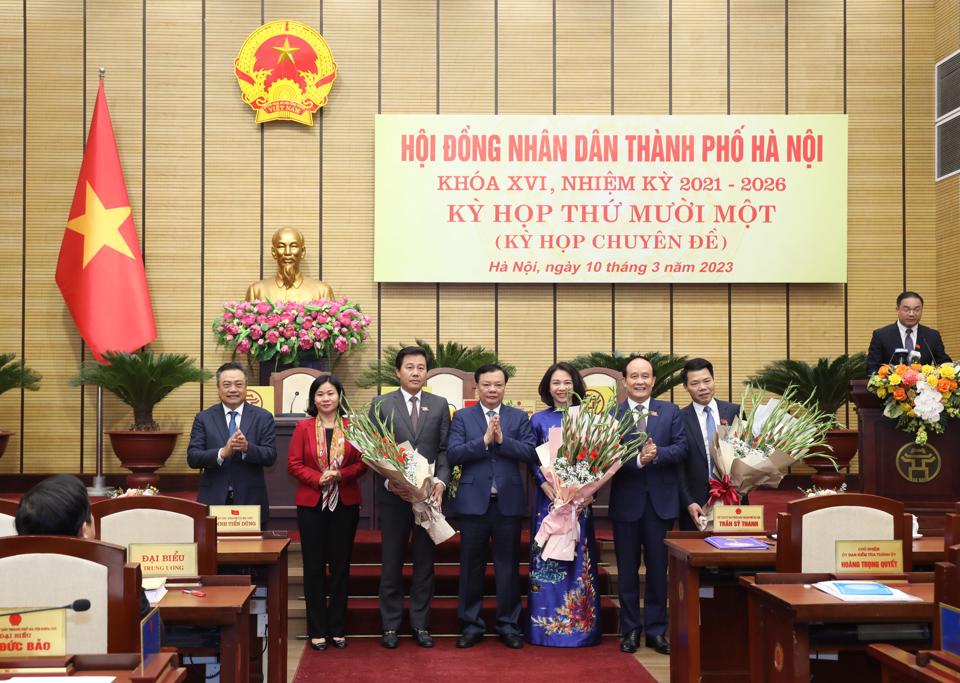 Đồng chí Vũ Thu Hà được bầu giữ chức vụ Phó Chủ tịch UBND TP Hà Nội