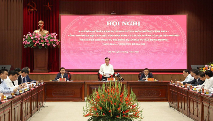 Tập trung tháo gỡ vấn đề mỏ vật liệu thi công đường Vành đai 4