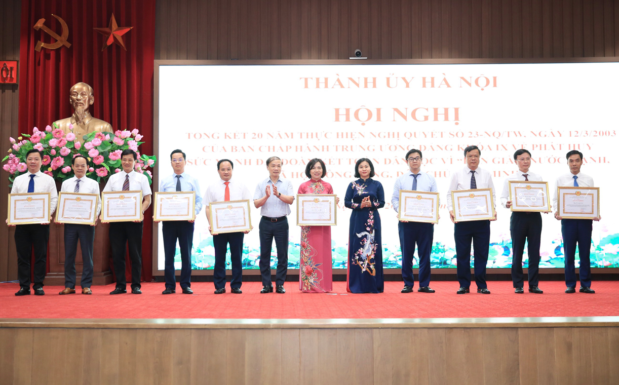 Phát huy sức mạnh đại đoàn kết toàn dân tộc, xây dựng Thủ đô “Văn hiến, văn minh, hiện đại”
