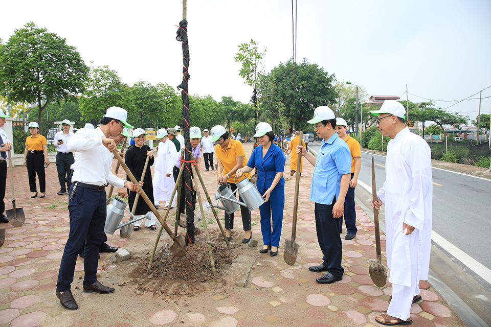 MTTQ Việt Nam TP Hà Nội hưởng ứng Tháng hành động vì môi trường