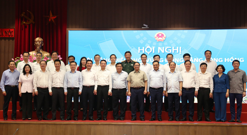 Triển khai chính sách ưu tiên vượt trội, có tính đột phá cao cho phát triển Vùng