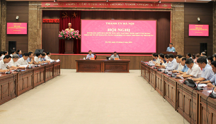 Hà Nội Đẩy mạnh, nâng cao chất lượng kết nạp học sinh vào Đảng