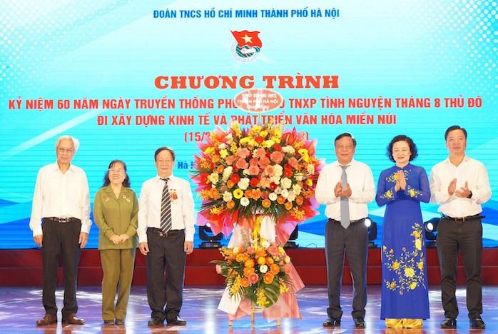 Tri ân công lao đóng góp của lực lượng TNXP bảo vệ và phát triển Thủ đô