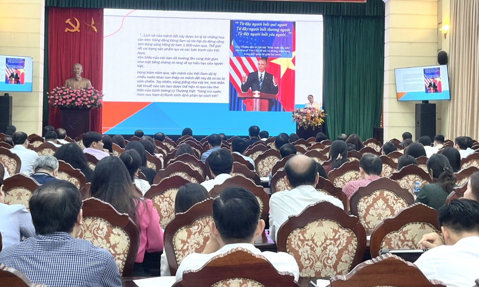 Hà Nội 300 báo cáo viên tham dự tập huấn công tác tuyên truyền miệng