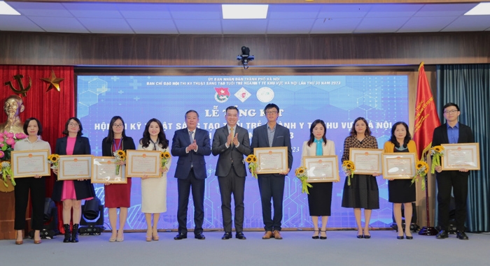 18 đề tài, kỹ thuật đoạt giải Nhất hội thi Kỹ thuật sáng tạo tuổi trẻ ngành Y tế khu vực Hà Nội lần thứ 30