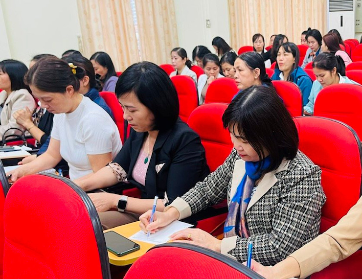 Hà Nội Tập huấn chuyển đổi số cho 579 chủ tịch Hội Liên hiệp phụ nữ