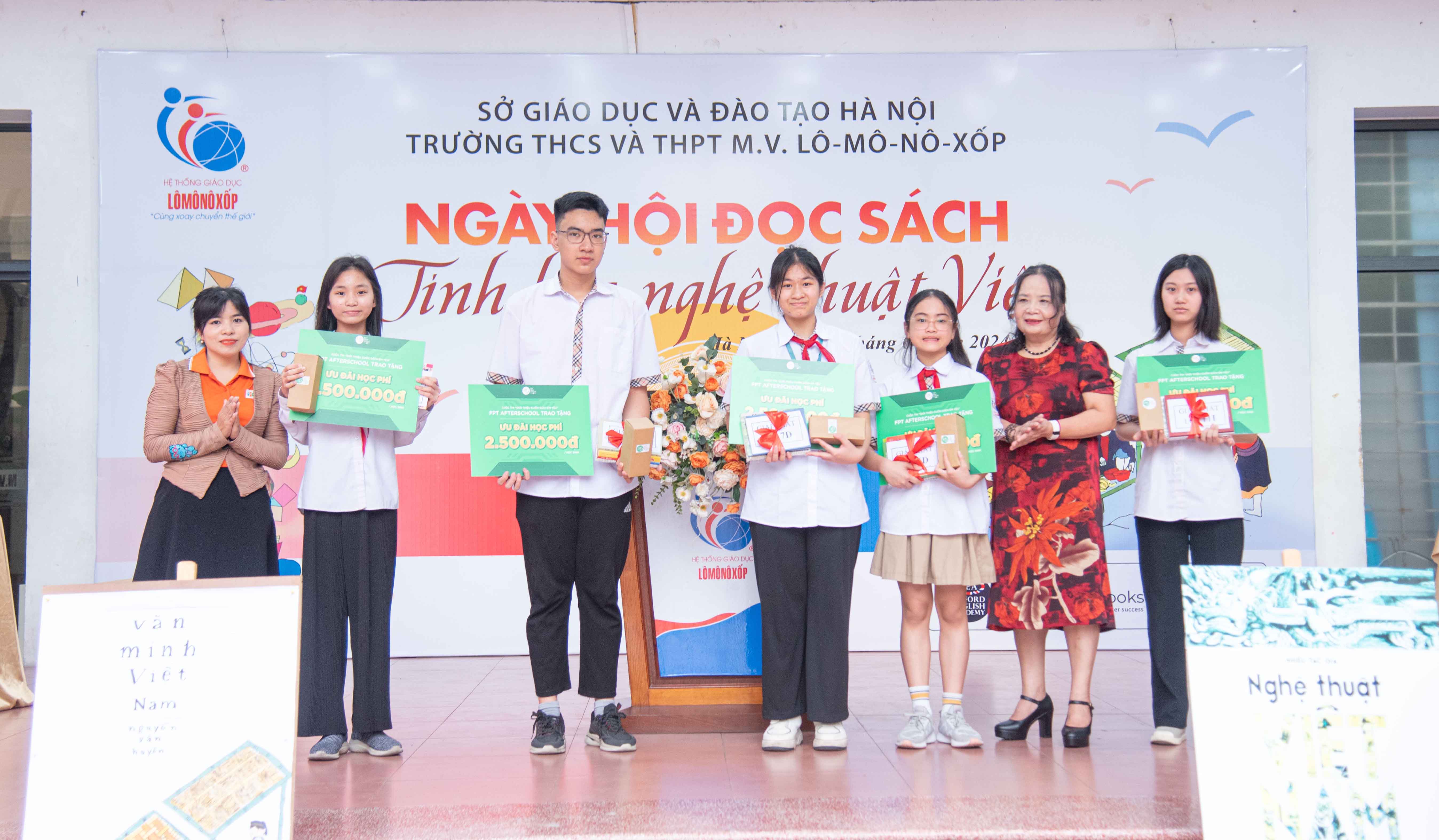 Tham gia tiếp cận, bồi đắp văn hoá đọc cho học sinh