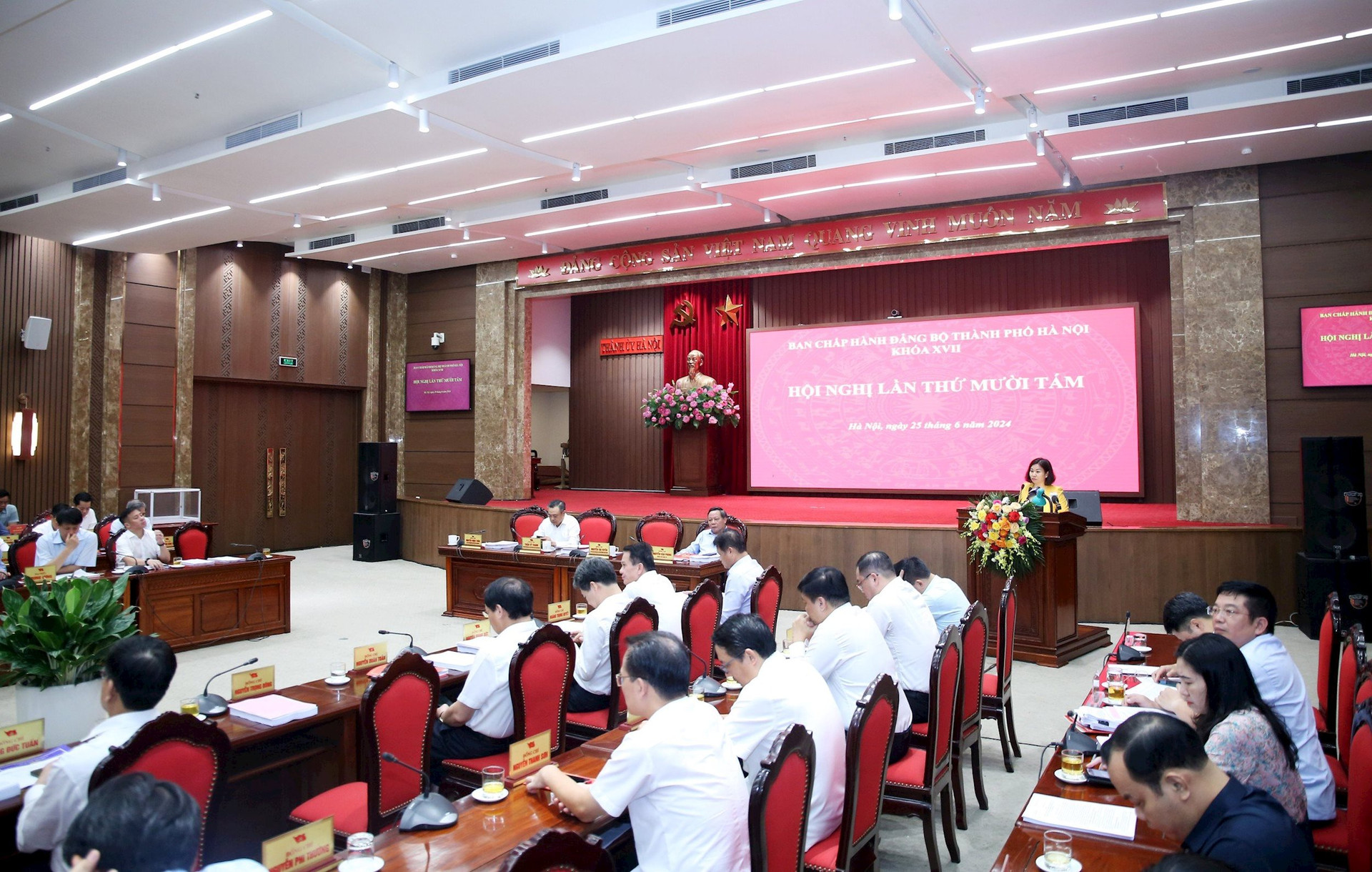 Hà Nội Tập trung cao độ hoàn thành các chỉ tiêu kinh tế - xã hội năm 2024