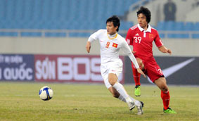 China edge Vietnam 2-1