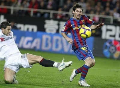 巴塞罗那巩固西甲积分榜首地位