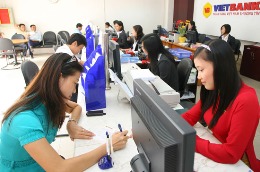 Gửi từ 10 triệu đồng, nhận 10,499 lãi suất tất cả các kỳ hạn