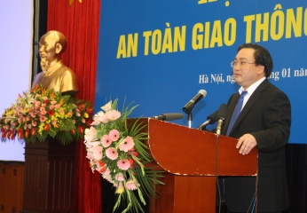 Phó Thủ tướng Hoàng Trung Hải Cần những giải pháp mạnh hơn để đảm bảo an toàn giao thông