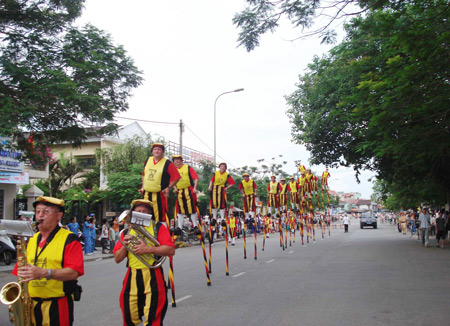 40 international art troupes ready for Hue Festival 2010