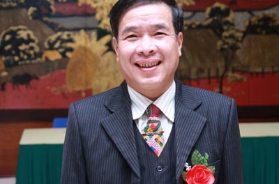 Bí thư của người nghèo