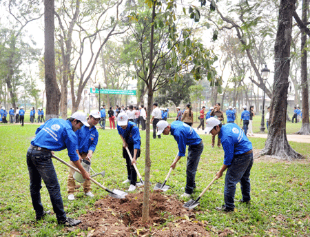 Tưng bừng phát động Tháng Thanh niên 2010
