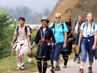 Number of foreign visitors to Vietnam up 3 5 in February 2010