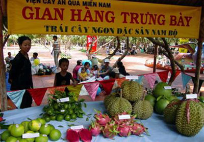 700间展室参加越南水果节